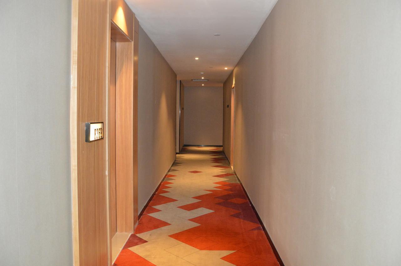 Borrman Hotel Guangzhou Tianhe Sports Center ภายนอก รูปภาพ