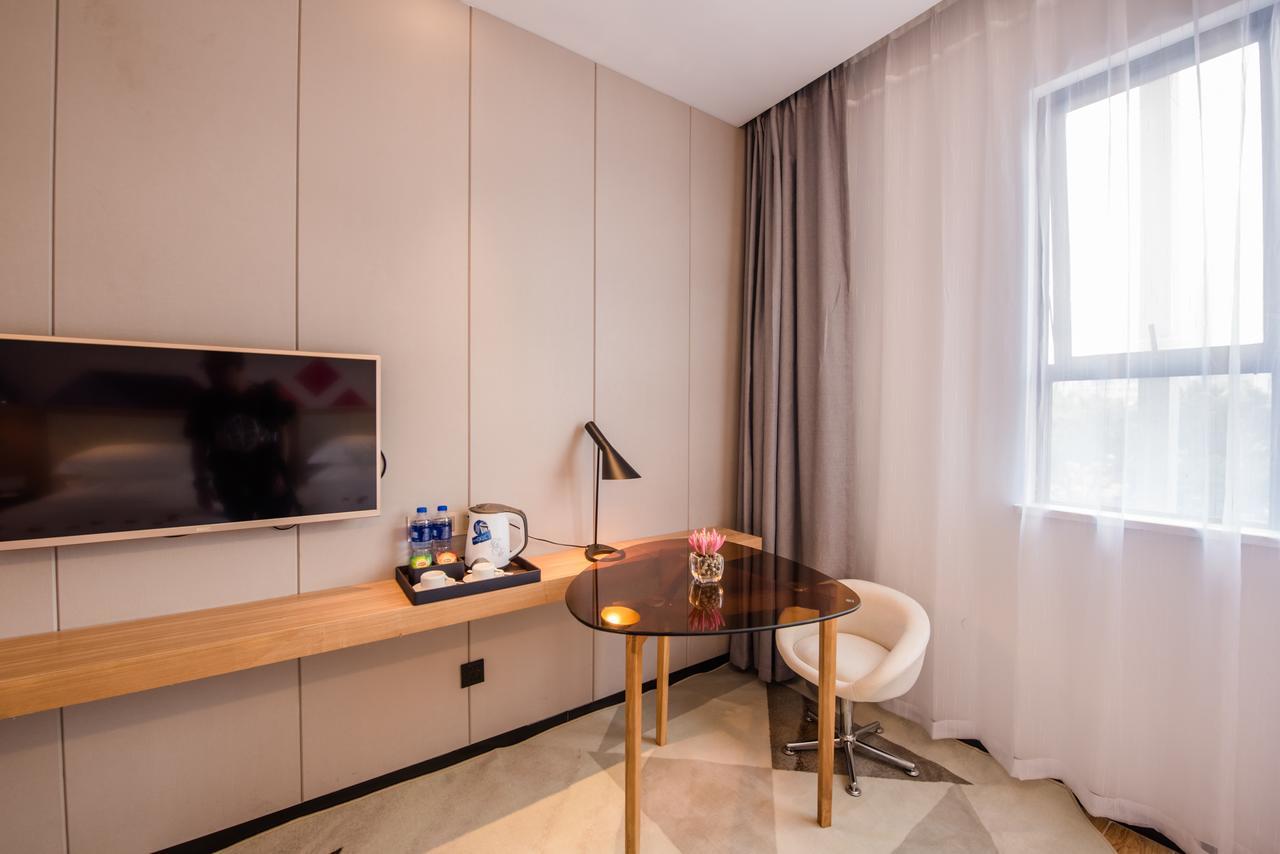 Borrman Hotel Guangzhou Tianhe Sports Center ภายนอก รูปภาพ